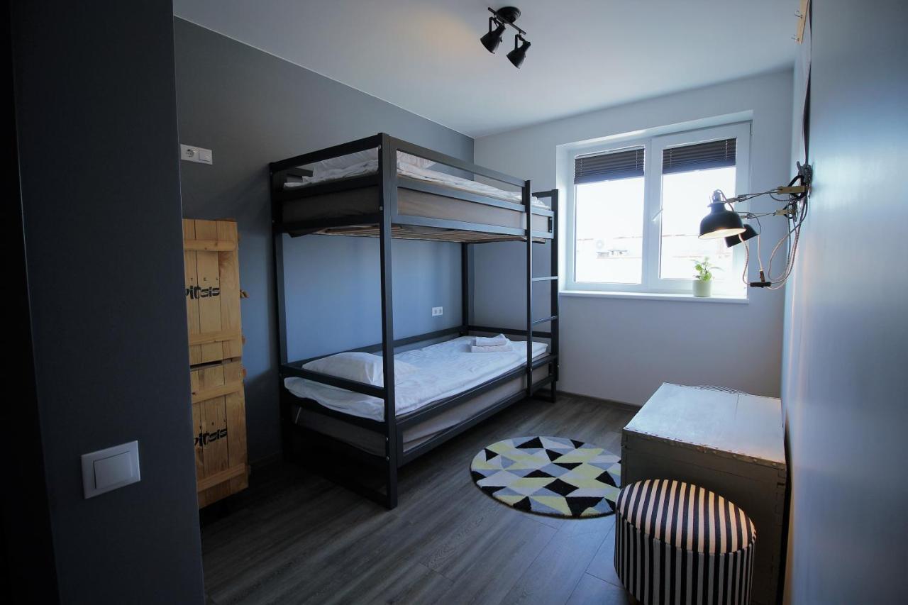 Symbiosis Hostel Паланга Екстериор снимка