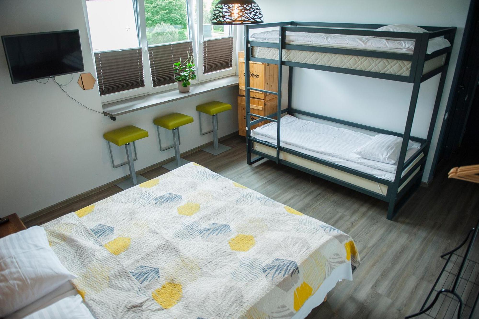 Symbiosis Hostel Паланга Екстериор снимка