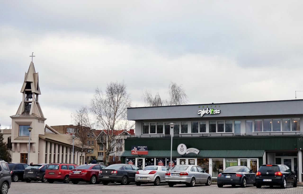 Symbiosis Hostel Паланга Екстериор снимка