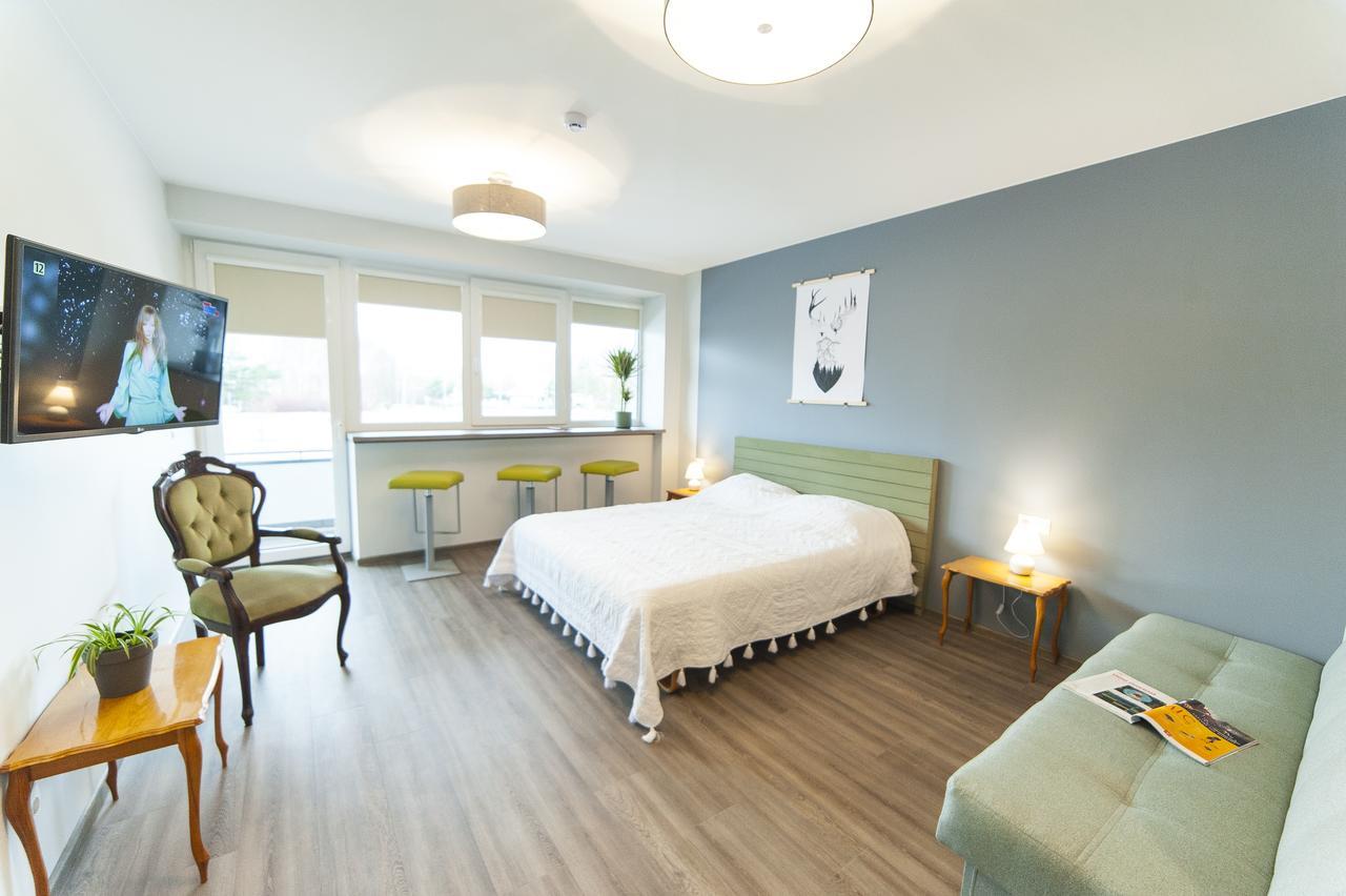 Symbiosis Hostel Паланга Екстериор снимка